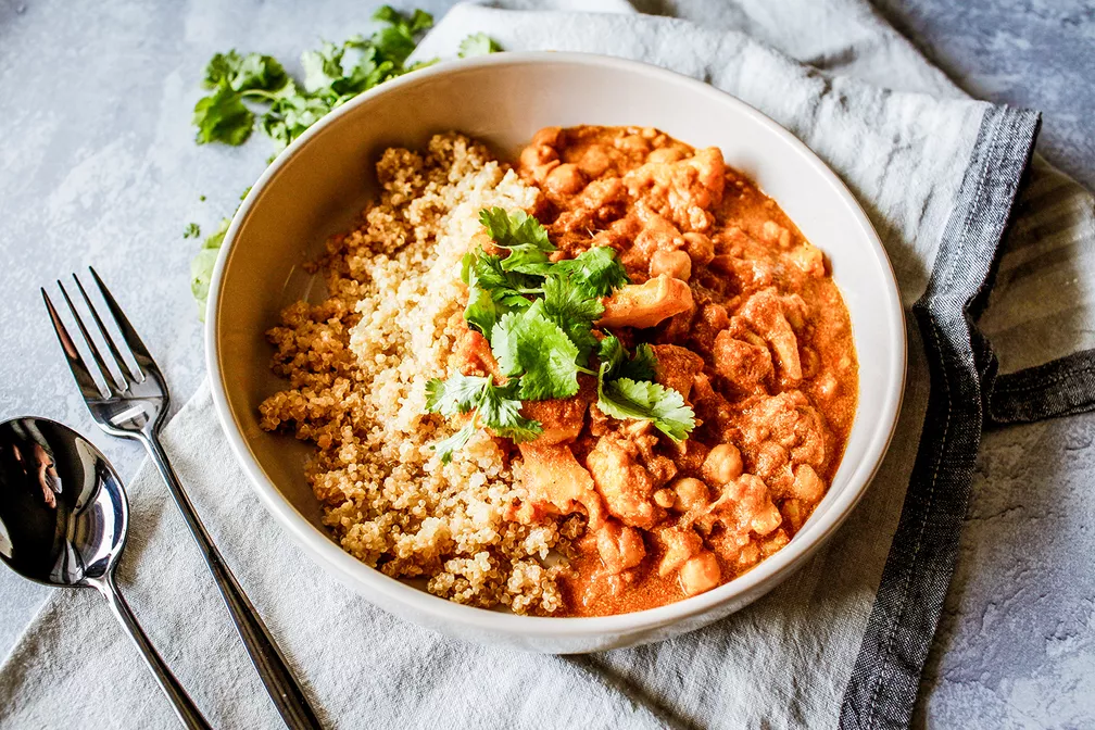 cauliflower-chickpea curry meal prep for breastfeeding
