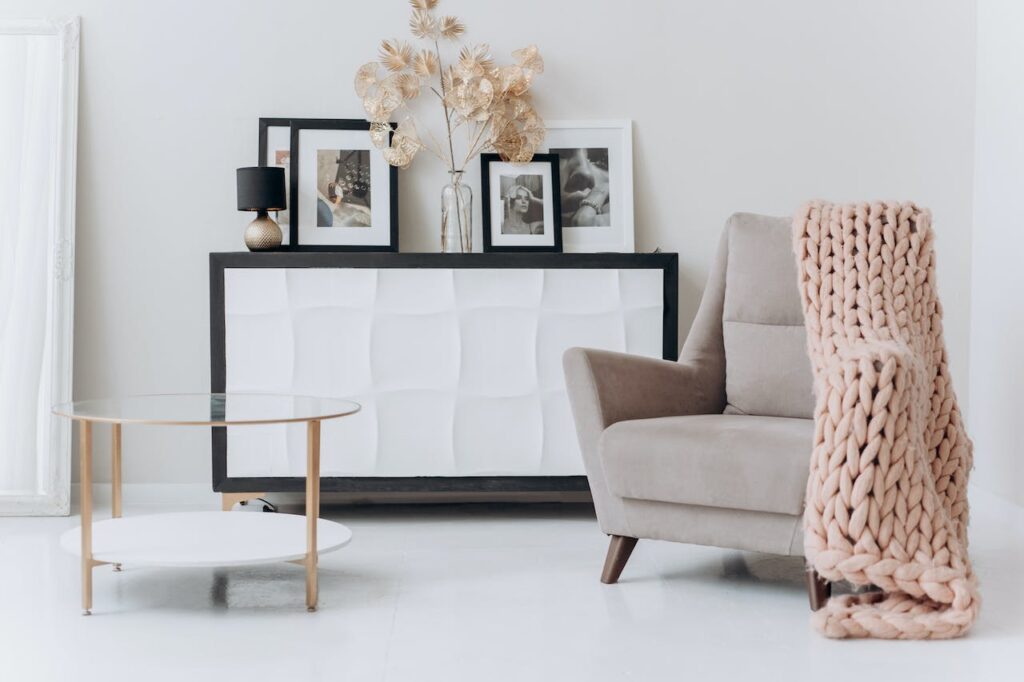 Decor pieces and furniture that can create a calm breastfeeding space in your home