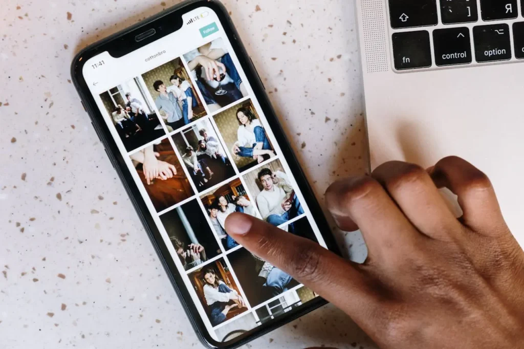 A digital photo album